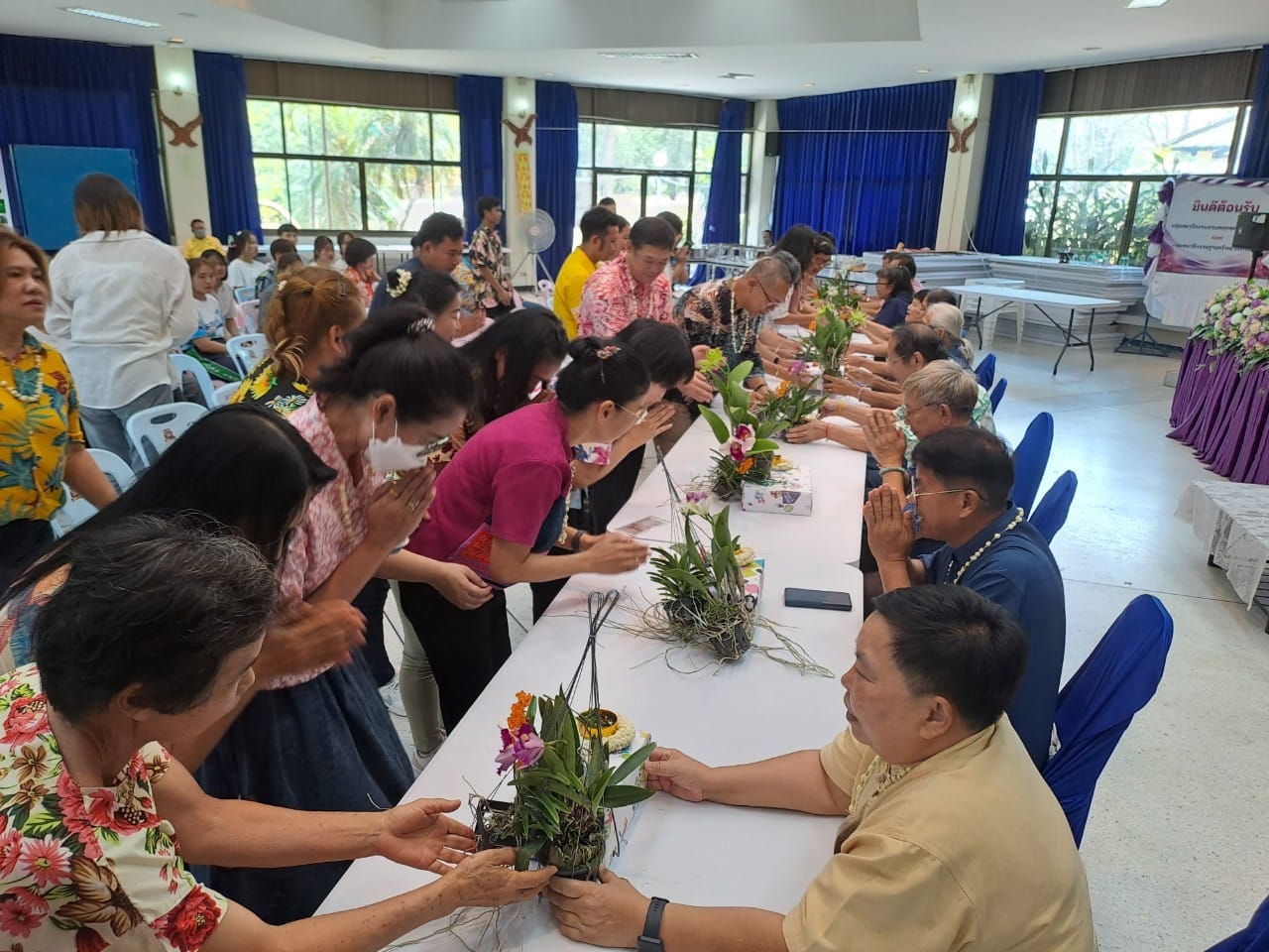 ร่วมกิจกรรมโครงการสืบสานวัฒนธรรมประเพณีปี๋ใหม่เมือง