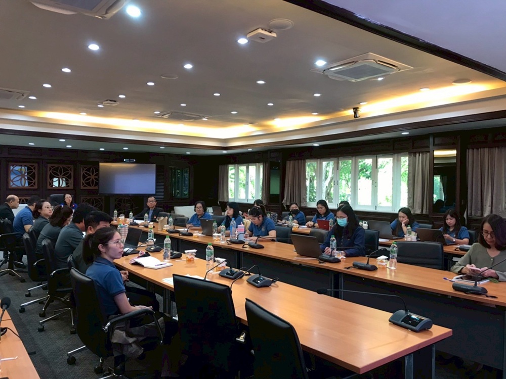 เข้าร่วมการประชุมทบทวนผลการดำเนินงานตามแผนปฏิบัติราชการประจำปีงบประมาณ พ.ศ. 2568